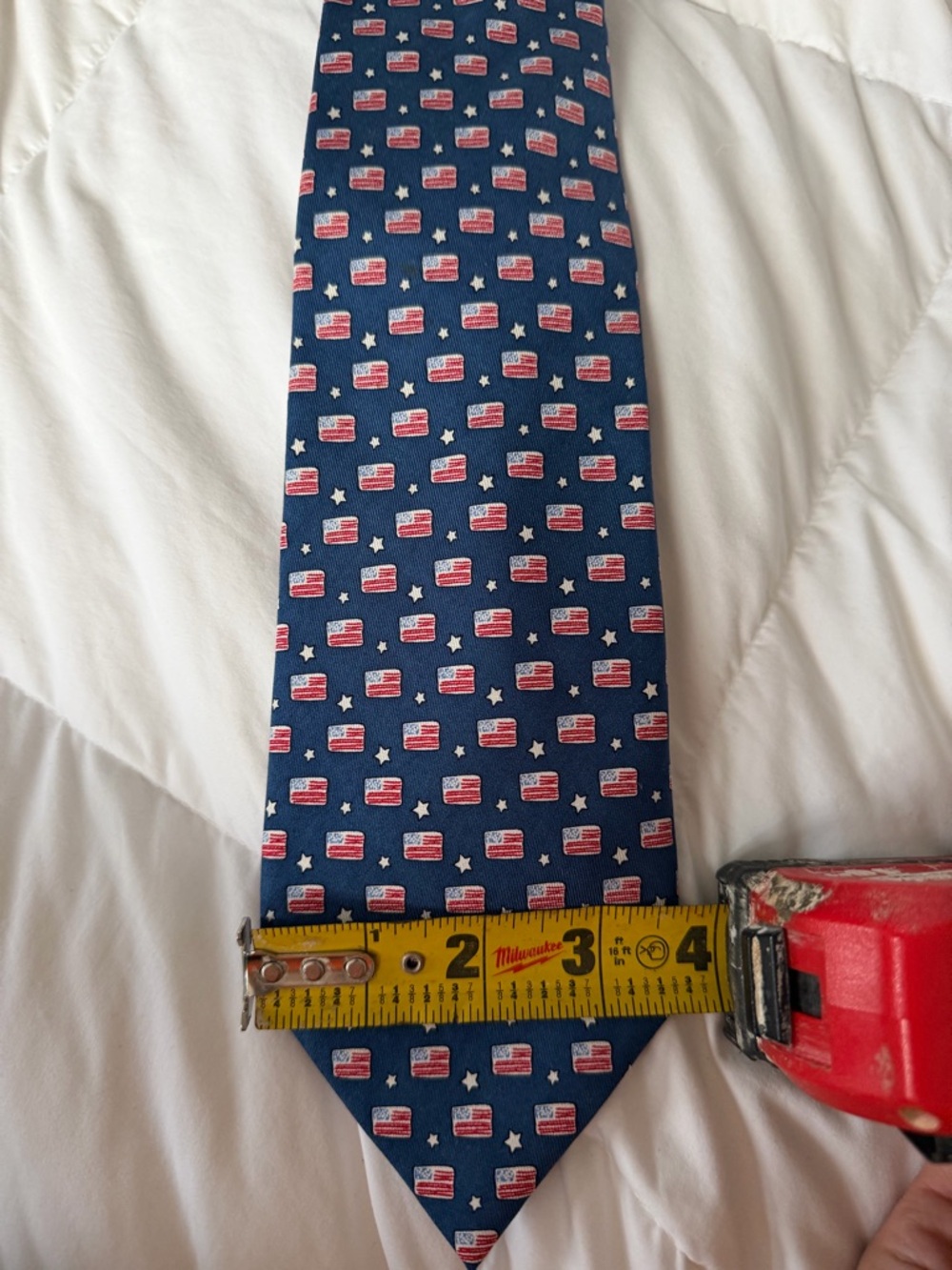 Vineyard Vines Navy American Flag Pattern Tie